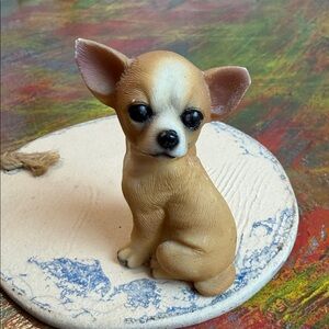 Lifelike Gift Adorable Chihuahua dog puppy sitting  figurine tan small